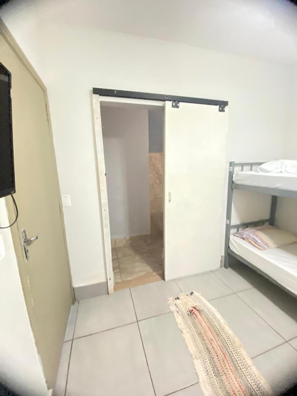 Hostel Gravata بيراسيكابا المظهر الخارجي الصورة